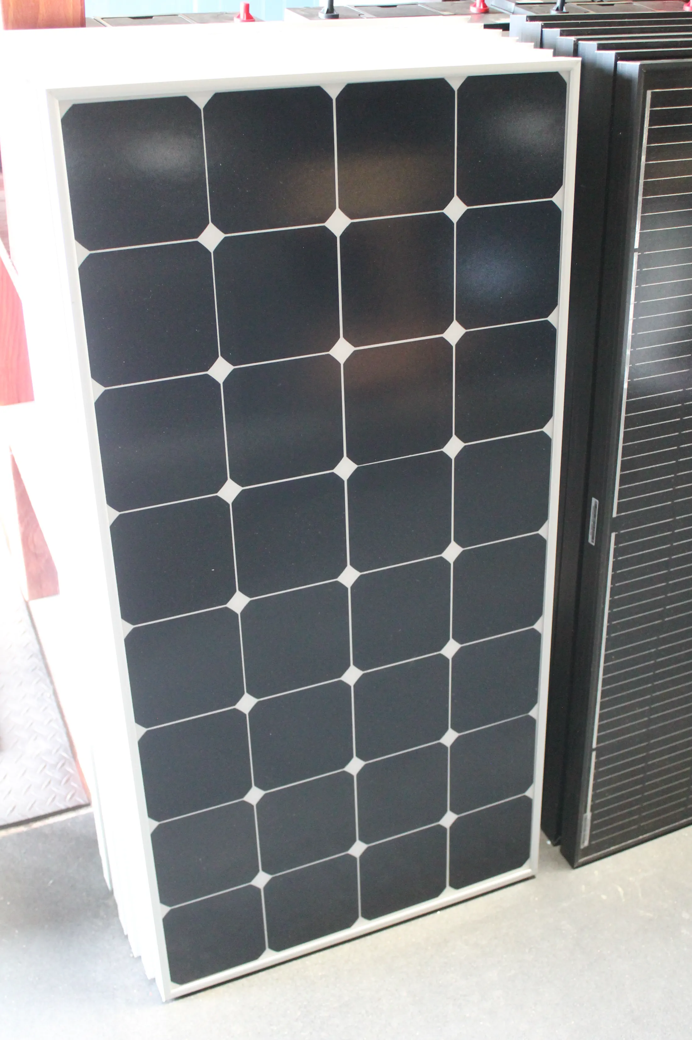 AM Solar 100W solar panel front view