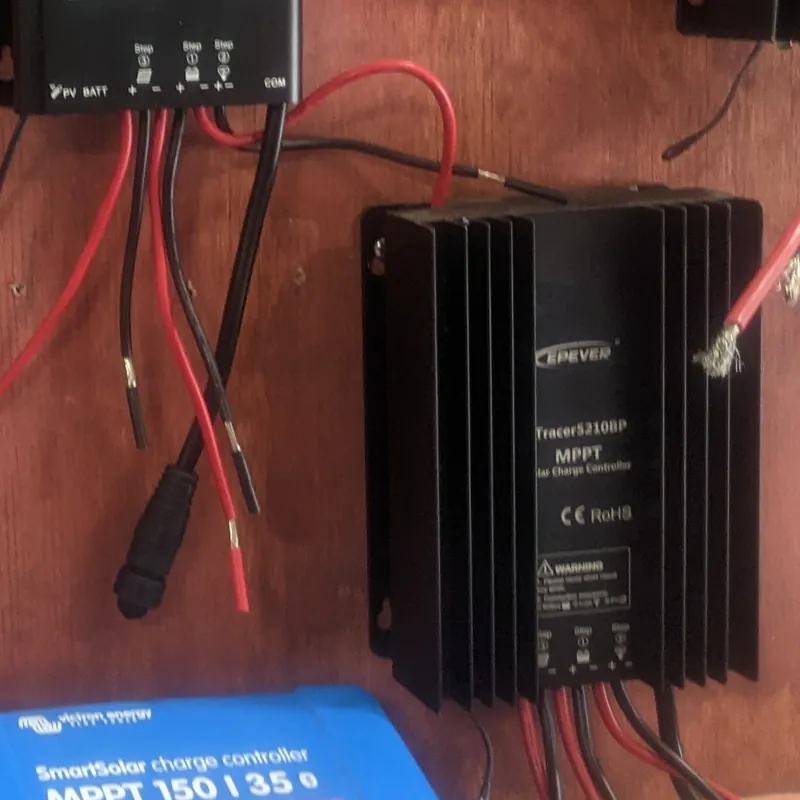Epever Tracer 5210BP MPPT charge controller
