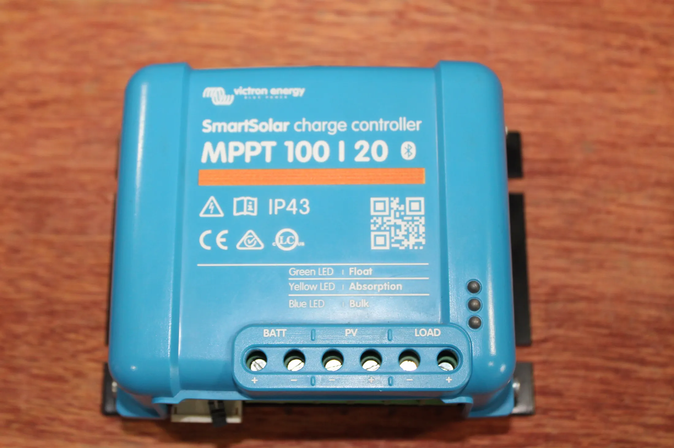 MPPT Solar Controllers