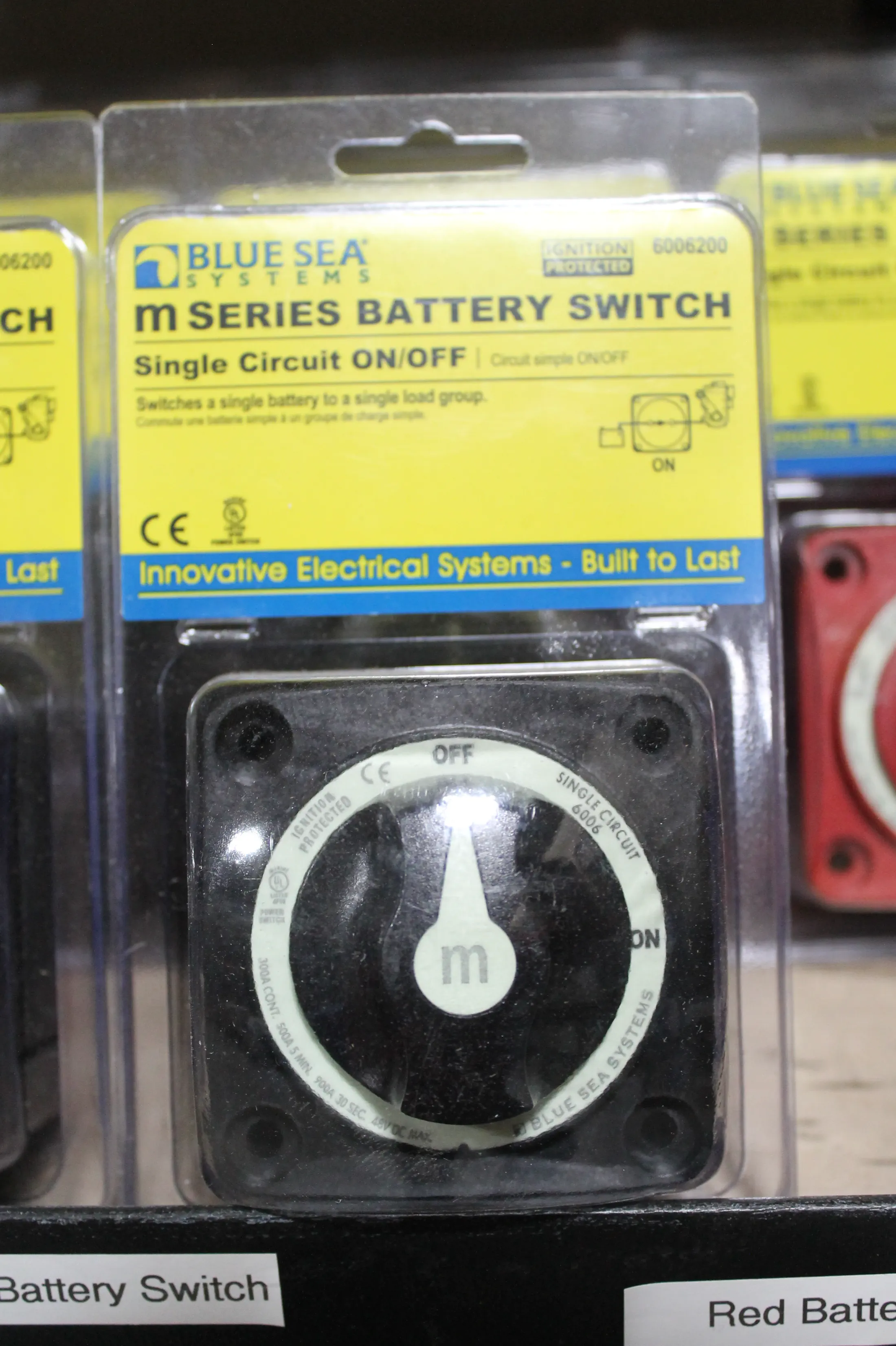 Solar Disconnect Switches (PV Array and Battery Side)